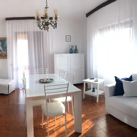 Lägenhet Residenza Elaya