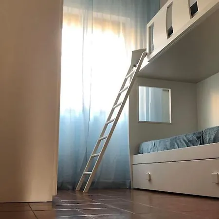 Residenza Elaya * ラ・マッダレーナ